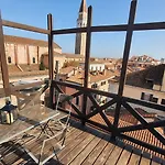 아파트호텔 Palazzo Contarini Della Porta Di Ferro