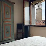 Palazzo Contarini Della Porta Di Ferro 아파트호텔