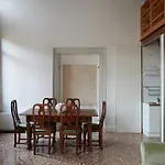 Palazzo Contarini Della Porta Di Ferro 아파트호텔 4*