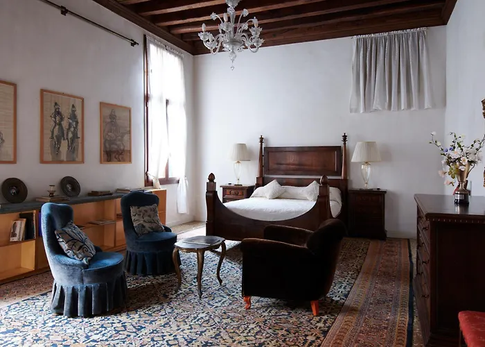 Apartahotel Palazzo Contarini Della Porta Di Ferro