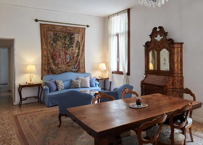 Apartahotel Palazzo Contarini Della Porta Di Ferro Venecia