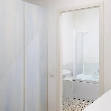 Palazzo Contarini Della Porta Di Ferro מלון דירות