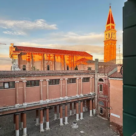 מלון דירות Palazzo Contarini Della Porta Di Ferro