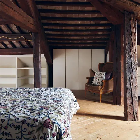 Palazzo Contarini Della Porta Di Ferro 4*