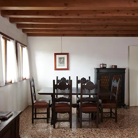 Palazzo Contarini Della Porta Di Ferro ונציה