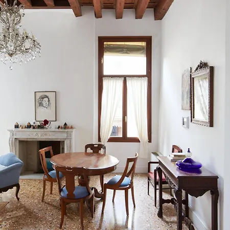 מלון דירות Palazzo Contarini Della Porta Di Ferro