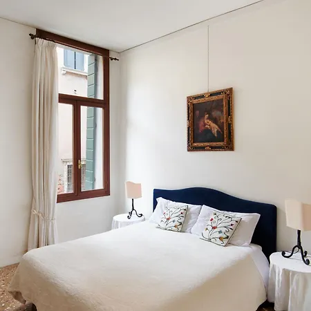 Palazzo Contarini Della Porta Di Ferro ונציה