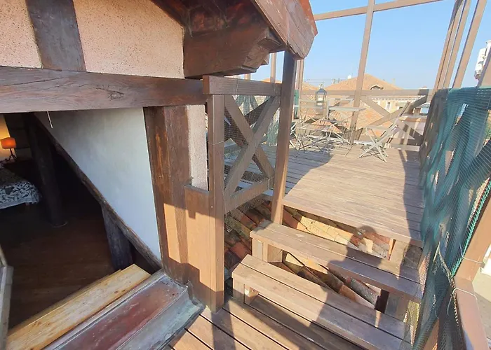 Palazzo Contarini Della Porta Di Ferro Aparthotel