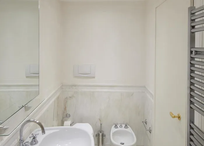 Aparthotel Palazzo Contarini Della Porta Di Ferro Venetië